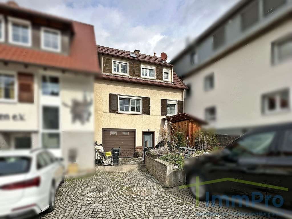 Immobilie in Rottenburg am Neckar - Kompaktes Wohnhaus in Rottenburg-Kiebingen – vermietet - Bild 0