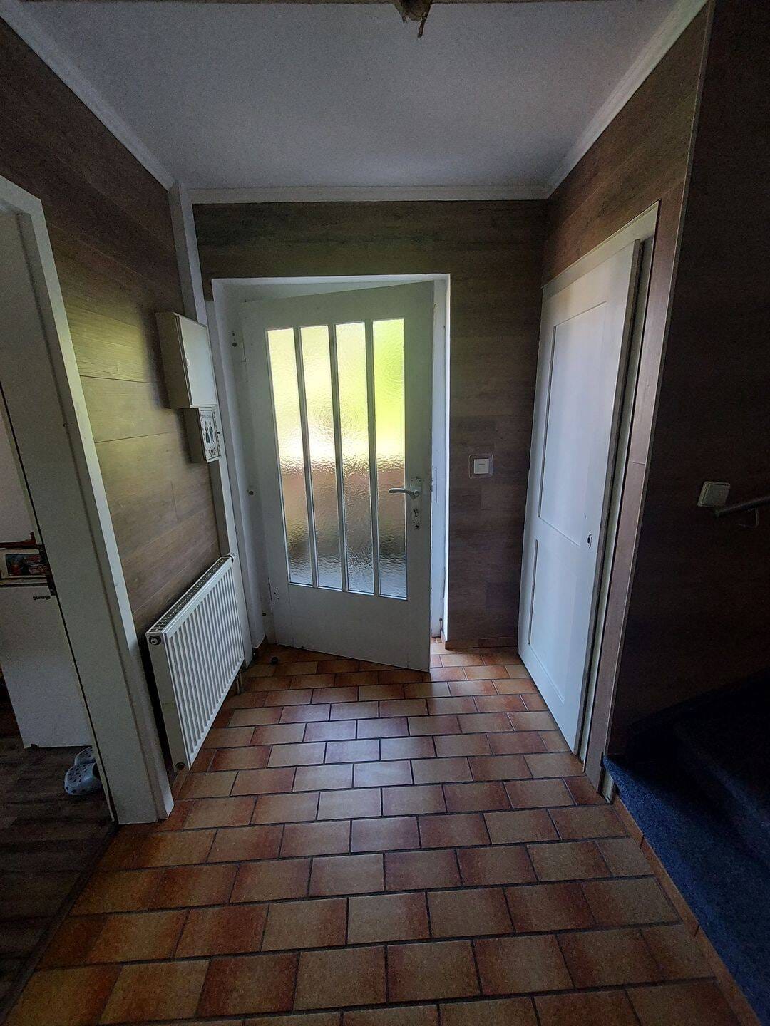 Immobilie in Iffezheim - Ein/Zweifamilienhaus mit Baugrundstück für noch Zwei/Dreifamilienhaus - Bild 4
