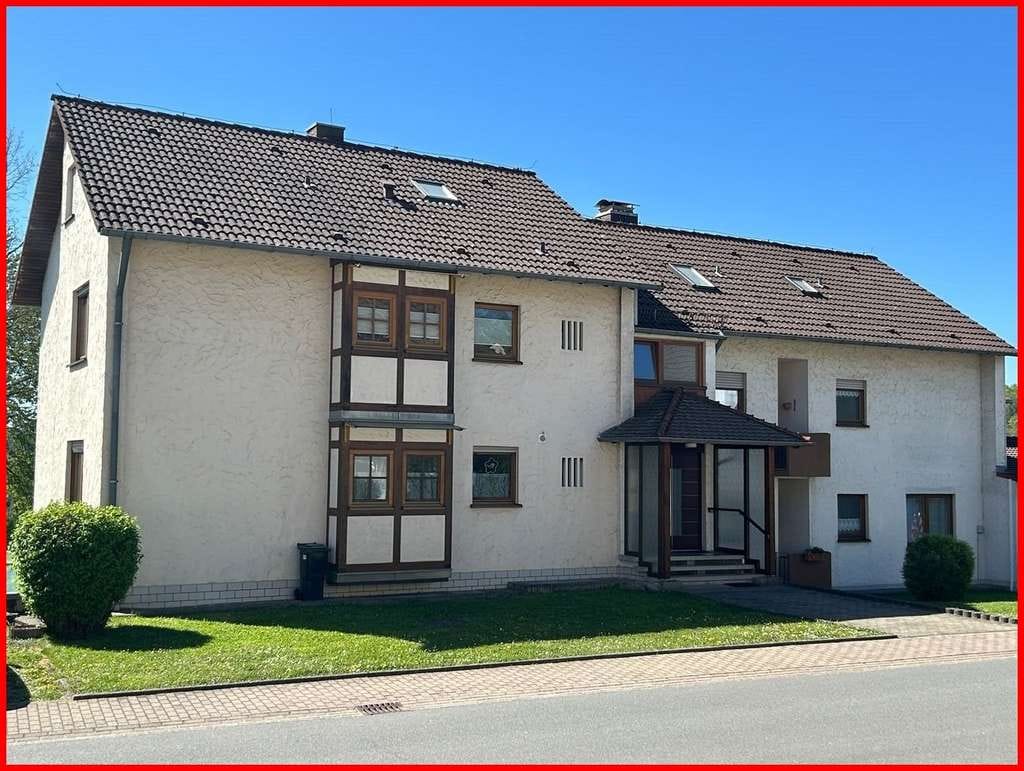 Immobilie in Adelsheim - Viel Platz zum Wohlfühlen! 
Eigentumswohnung mit Balkon und Terrasse in bevorzugter Wohnlage - Bild 0