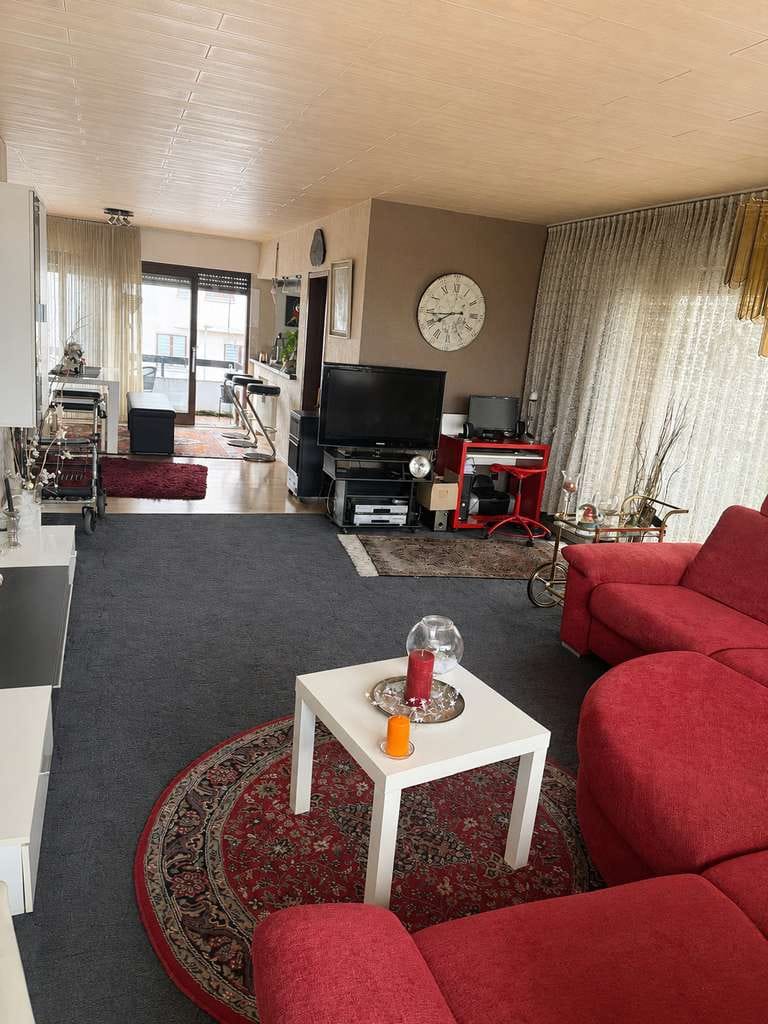 Immobilie in Wendlingen am Neckar - Charmante Wohnung mit Hobbyraum und großem Gartenanteil - Bild 3
