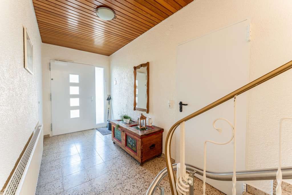 Immobilie in Kobern-Gondorf - Einfamilienhaus mit Einliegerwohnung
in Kobern-Gondorf zu verkaufen - Bild 4