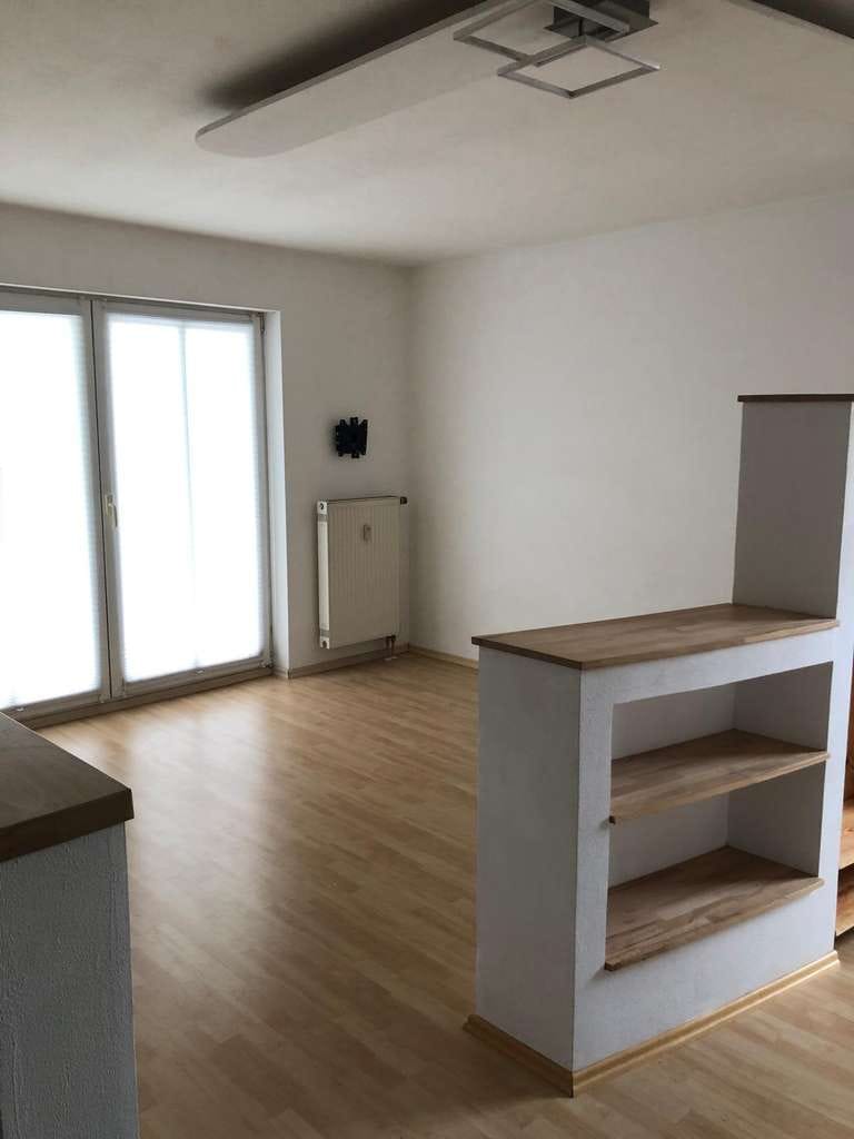 Immobilie in Schrobenhausen - 1-Zimmer-Erdgeschosswohnung mit Terrasse und Garten in Schrobenhausen / Nähe Bahnhof zu verkaufen! - Bild 0