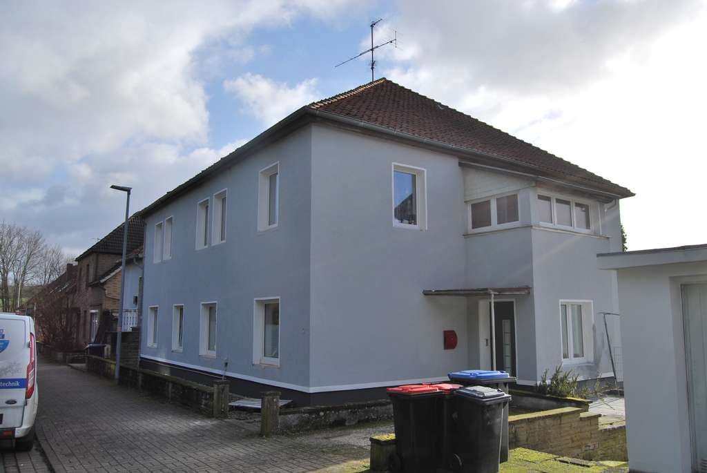 Immobilie in Bad Münder am Deister - 3 Fam. Haus , gut vermietet und renoviert - Bild 0