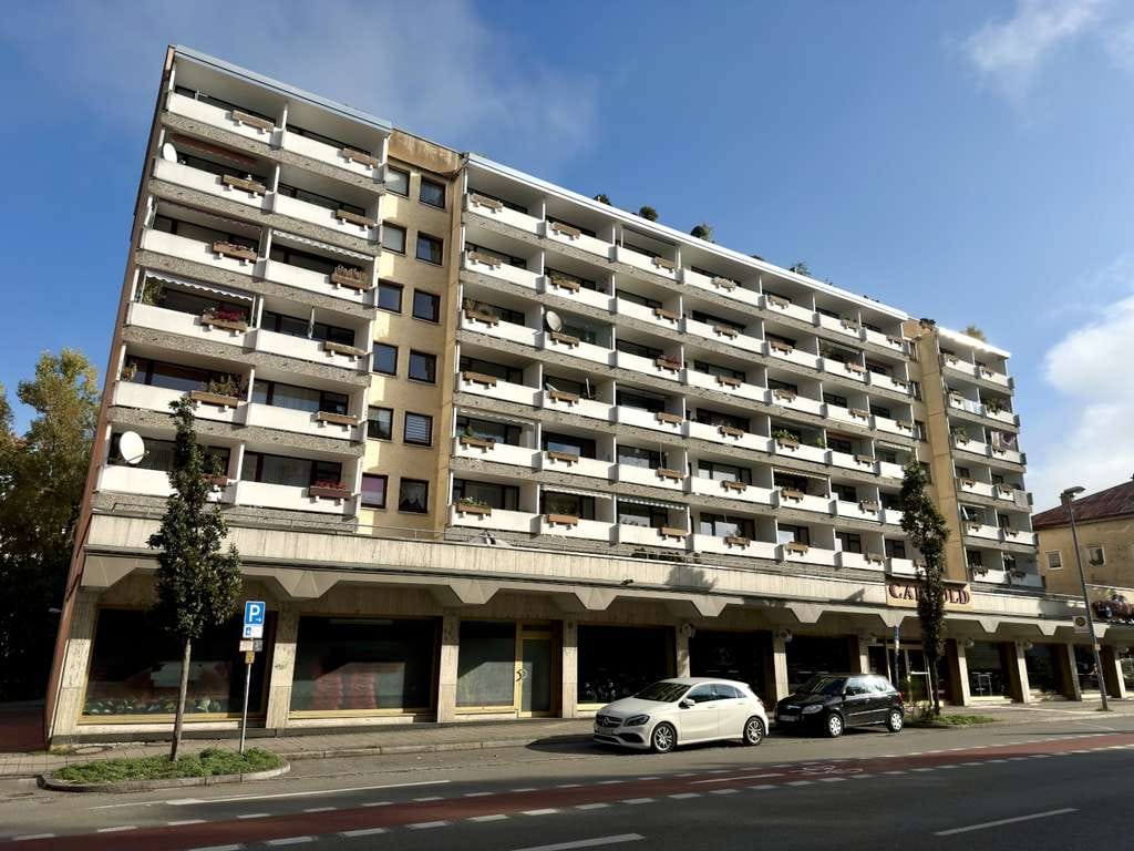 Immobilie in Rosenheim - Vermietet! Praktische 3-Zimmer Wohnung mit Balkon in zentraler Lage! - Bild 0