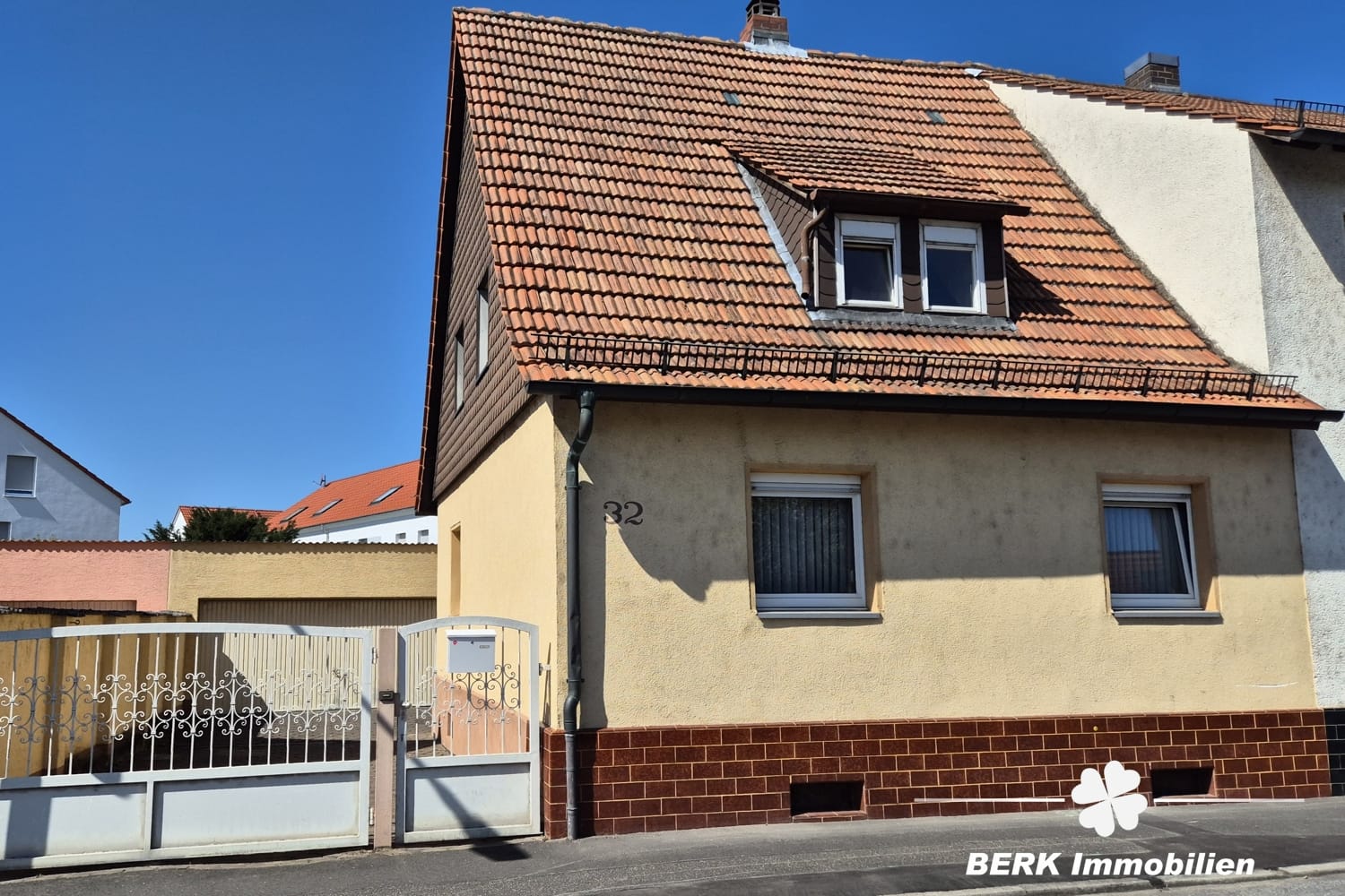 Immobilie in Stockstadt am Main - BERK Immobilien – Charmantes Einfamilienhaus mit Potenzial im Herzen von Stockstadt - Bild 0