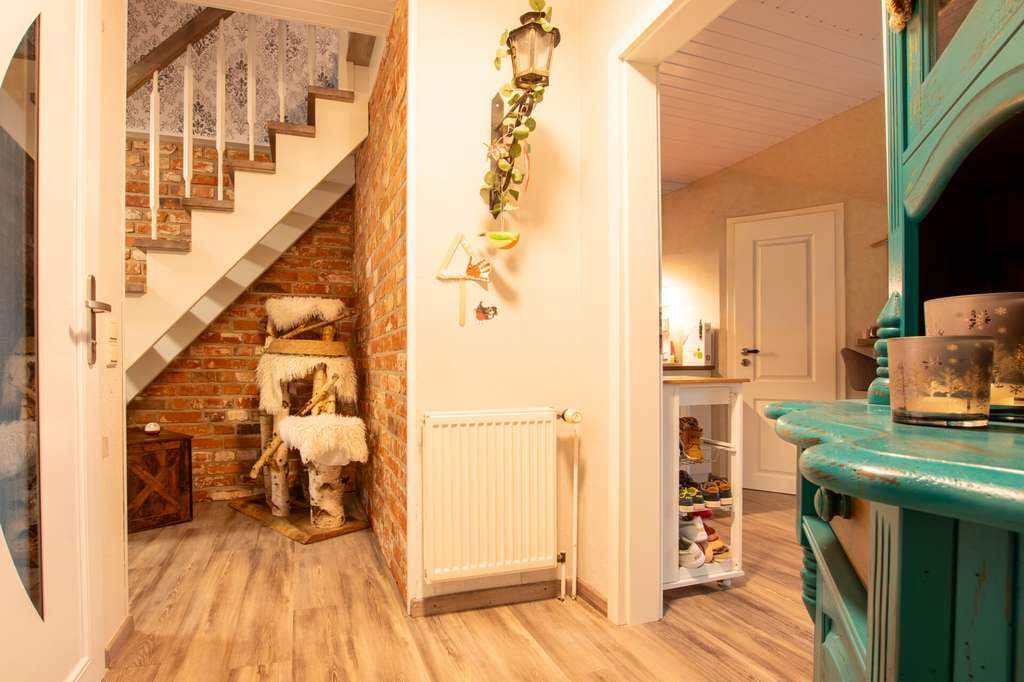 Immobilie in Großheide - Einziehen & Wohlfühlen – Gepflegte Dachgeschosswohnung im schönen Ostfriesland - Bild 3