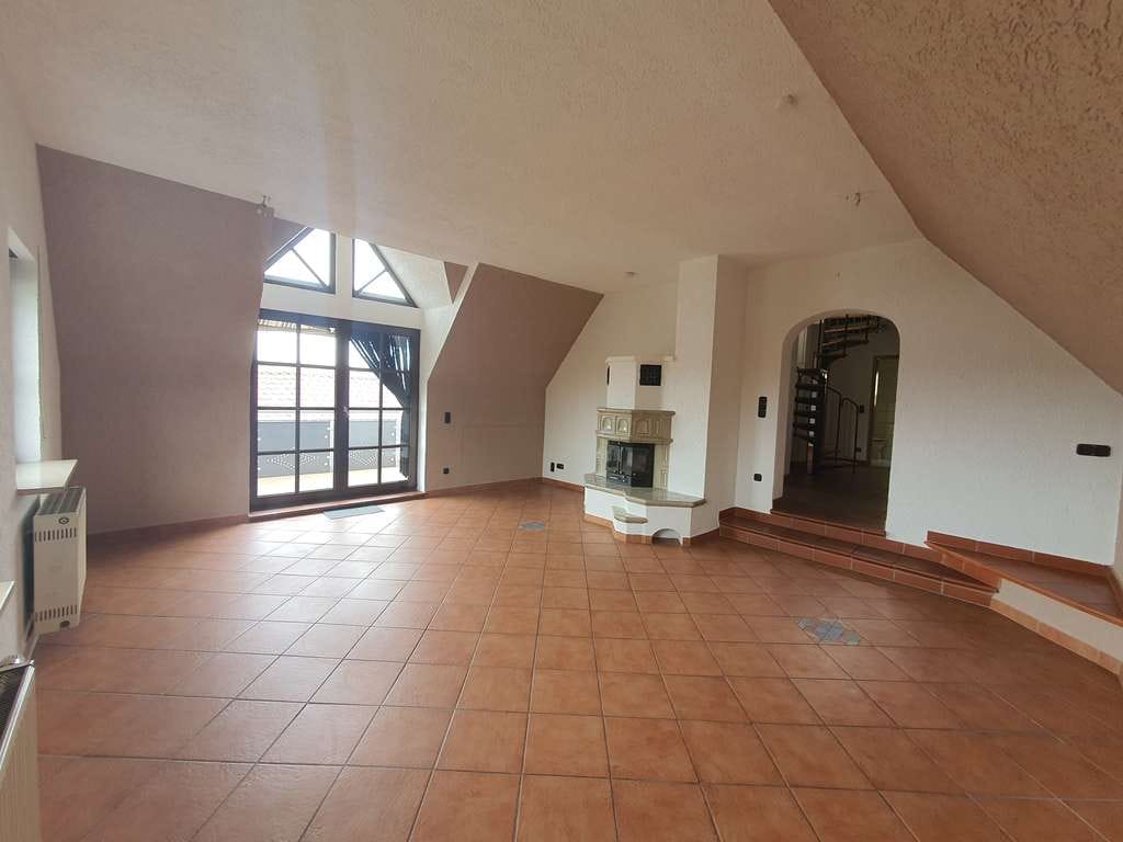 Immobilie in Forchheim - Zweifamilienhaus mit Walberla-Blick in Forchheim-Reuth - Bild 4