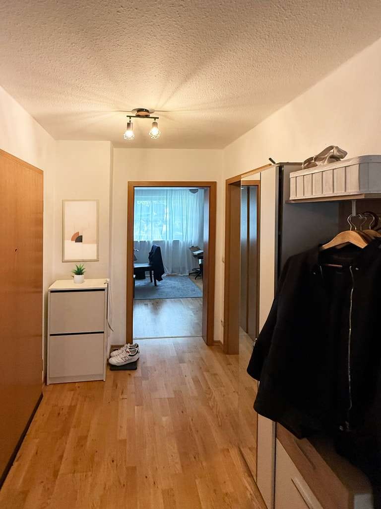 Immobilie in Oberhaching - TOP gepflegte 2-Zimmer Wohnung mit Hobbyraum zu verkaufen!!! - Bild 2