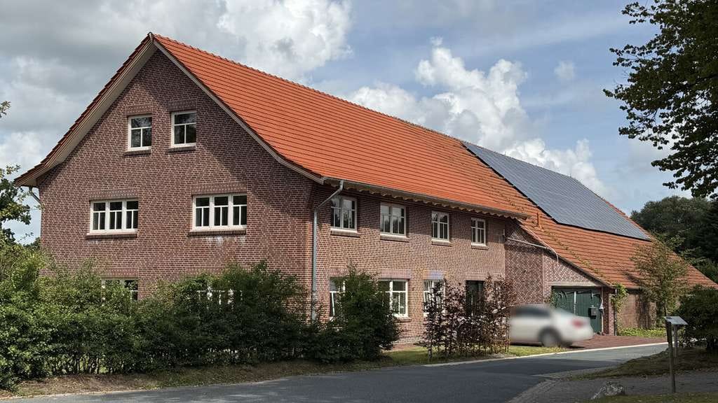 Immobilie in Friedeburg - Ehemaliges Bauernhaus trifft modernes Wohngefühl – Ihr Traumhaus mit Scheune! - Bild 4