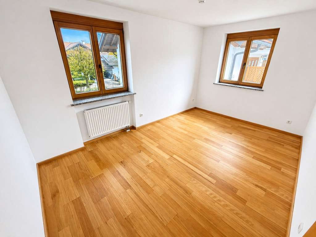 Immobilie in Penzberg - Großzügige 3-Zimmer-Wohnung mit lichtdurchflutetem Wohnbereich und zwei Balkonen! - Bild 3