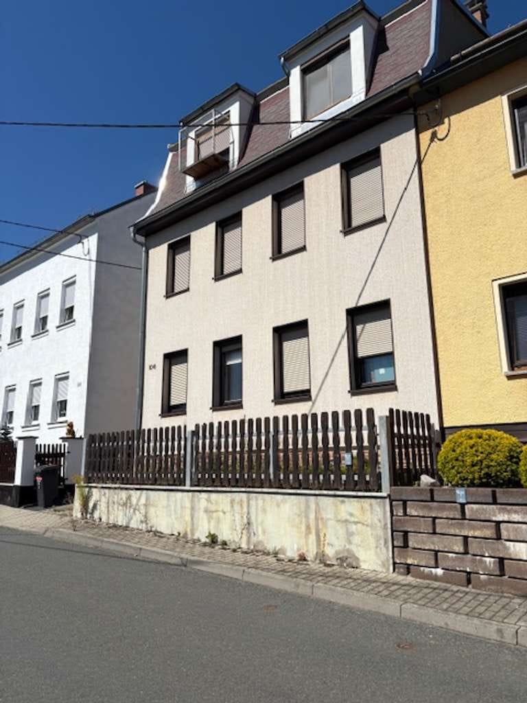 Immobilie in Greiz - 07973! Haushälfte mit sonnigem Hanggrundstück u. Garten! - Bild 0