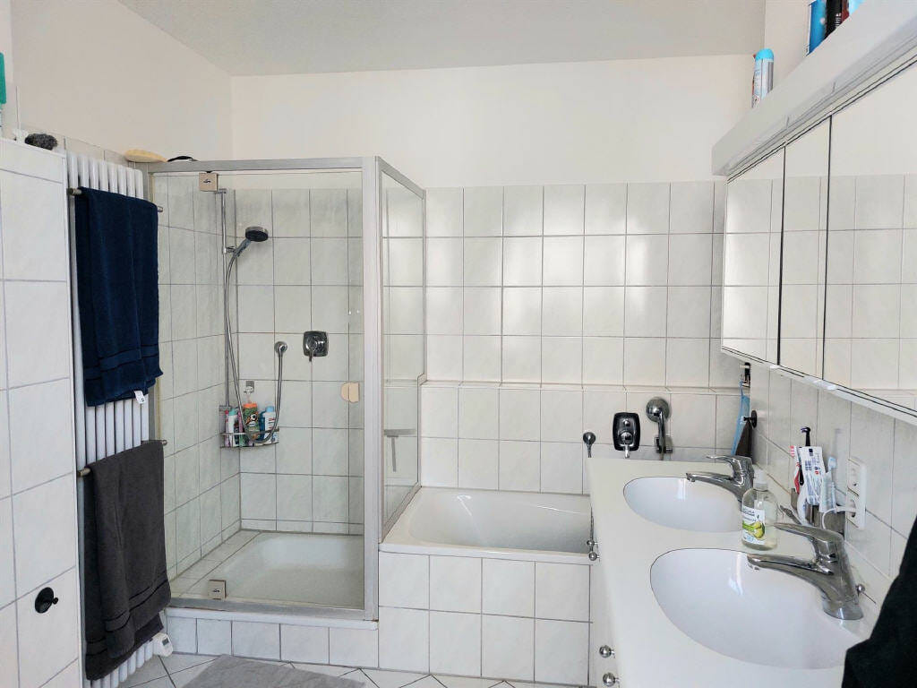 Immobilie in Breisach am Rhein - Vermietetes Mehrfamilienhaus mit 5 Wohnungen - Bild 4