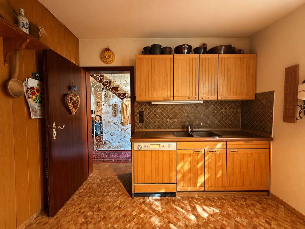 Immobilie in Göttingen - * Roringen * Einfamilienhaus mit Einliegerwohnung * ausgebautes Dachgeschoss * Garage * - Bild 3