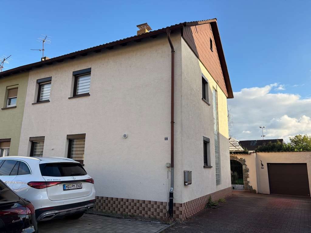 Immobilie in Oftersheim - SCHÖNES EINFAMILIENHAUS-DOPPELHAUSHÄLFTE IN OFTERSHEIM ZU VERKAUFEN. - Bild 0