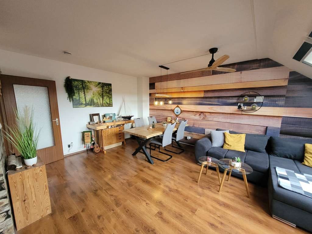 Immobilie in Stockelsdorf - Helle 2-Zimmer-Wohnung mit Loggia - Bild 2