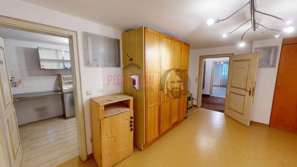 Immobilie in Miesbach - Vielseitige 4-Zimmer-Einheit mit 99 m² –  wohnen, erfolgreich arbeiten oder lukrativ vermieten - Bild 3