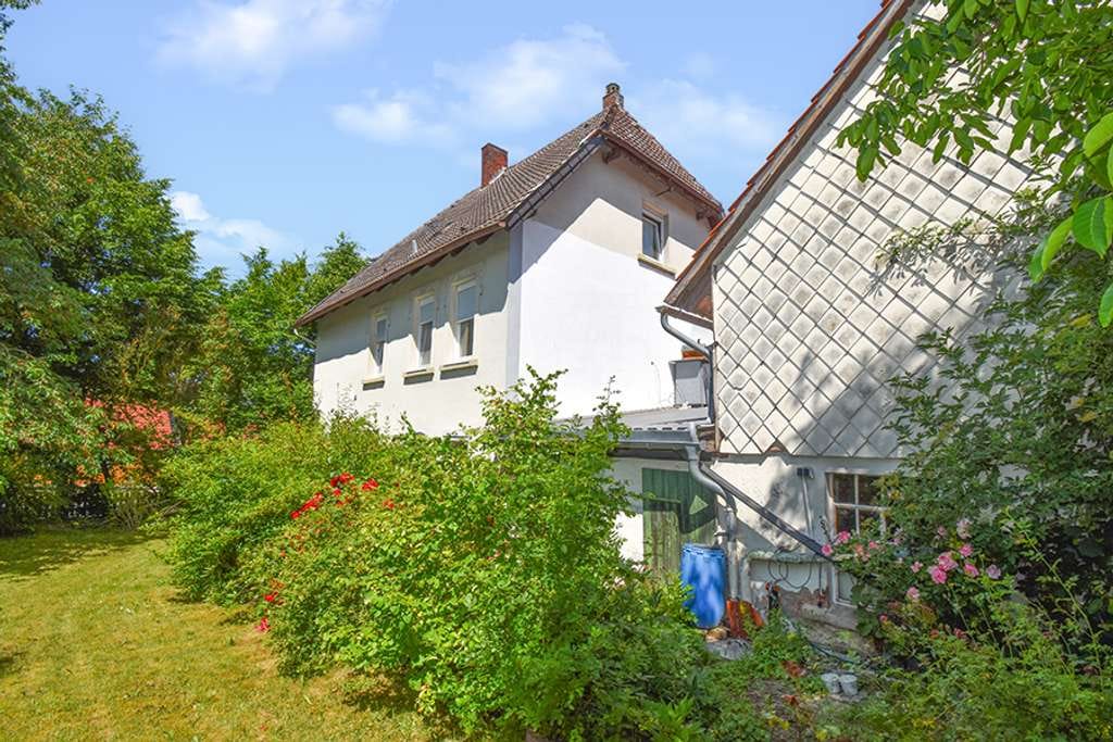 Immobilie in Bockenem - Charmantes Ein- bis Zweifamilienhaus mit idyllischem Garten - Bild 0