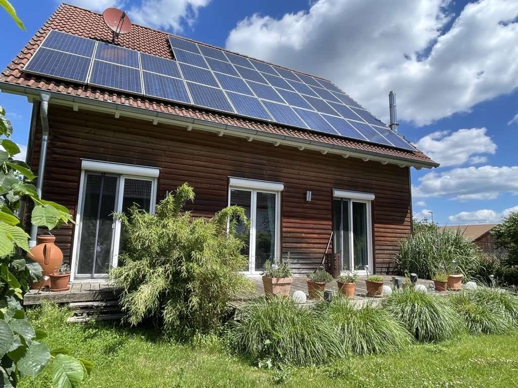 Immobilie in Horgau - Nachhaltiges Wohnen & Energiesparend durch moderne Haustechnik - Bild 1