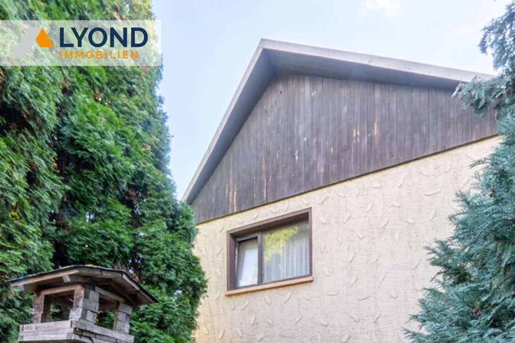 Immobilie in Altenburg - Charmantes Einfamilienhaus mit großem Gestaltungspotenzial und Garten in ruhiger Lage von Altenburg - Bild 3