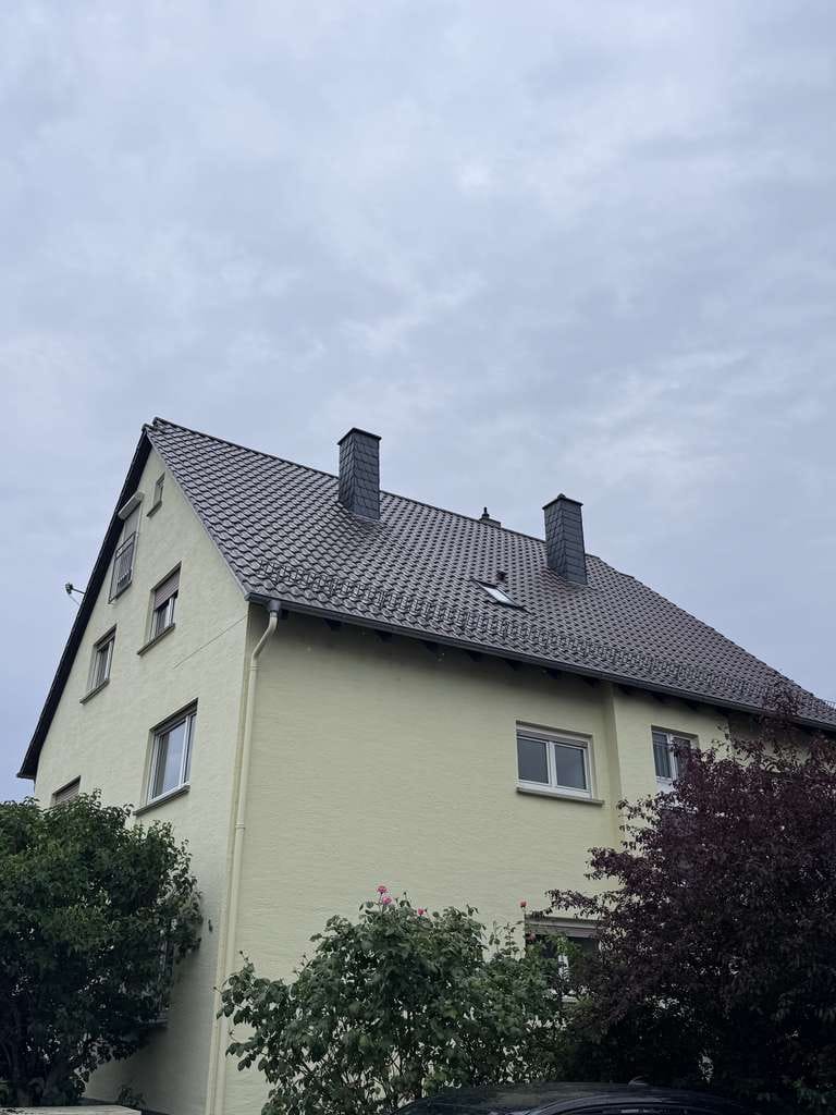 Immobilie in Eppelheim - Viel Platz für Ihre Pläne in diesem großzügigen Doppelhaus in Eppelheim - Bild 0