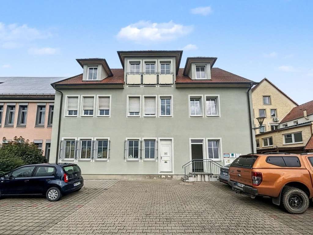 Immobilie in Scheinfeld - Wohn- und Geschäftshaus in zentraler Lage von Scheinfeld mit Entwicklungspotenzial - Bild 2