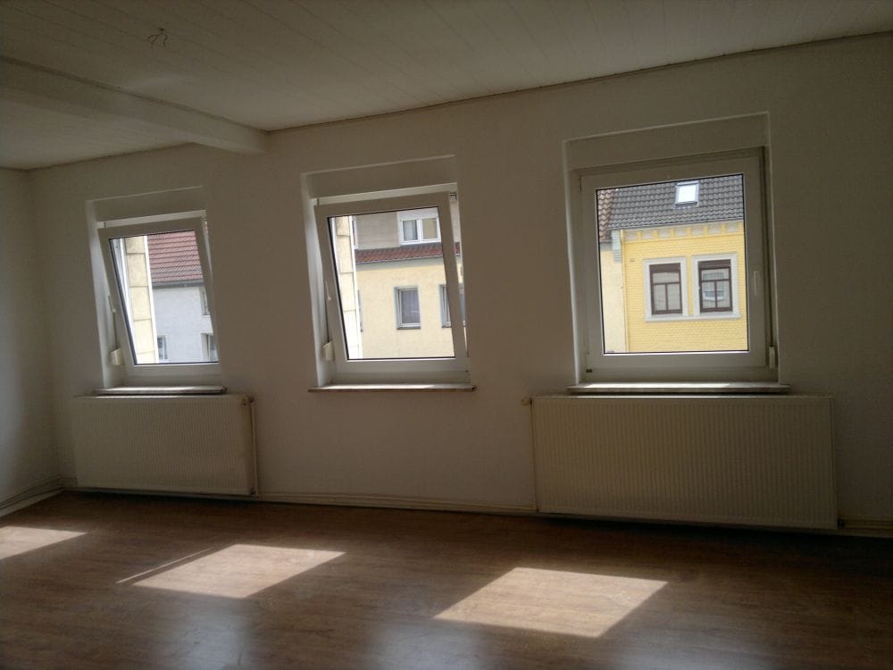 Immobilie in Schöningen - Mehrfamilienhaus, zentrumnah - Bild 1