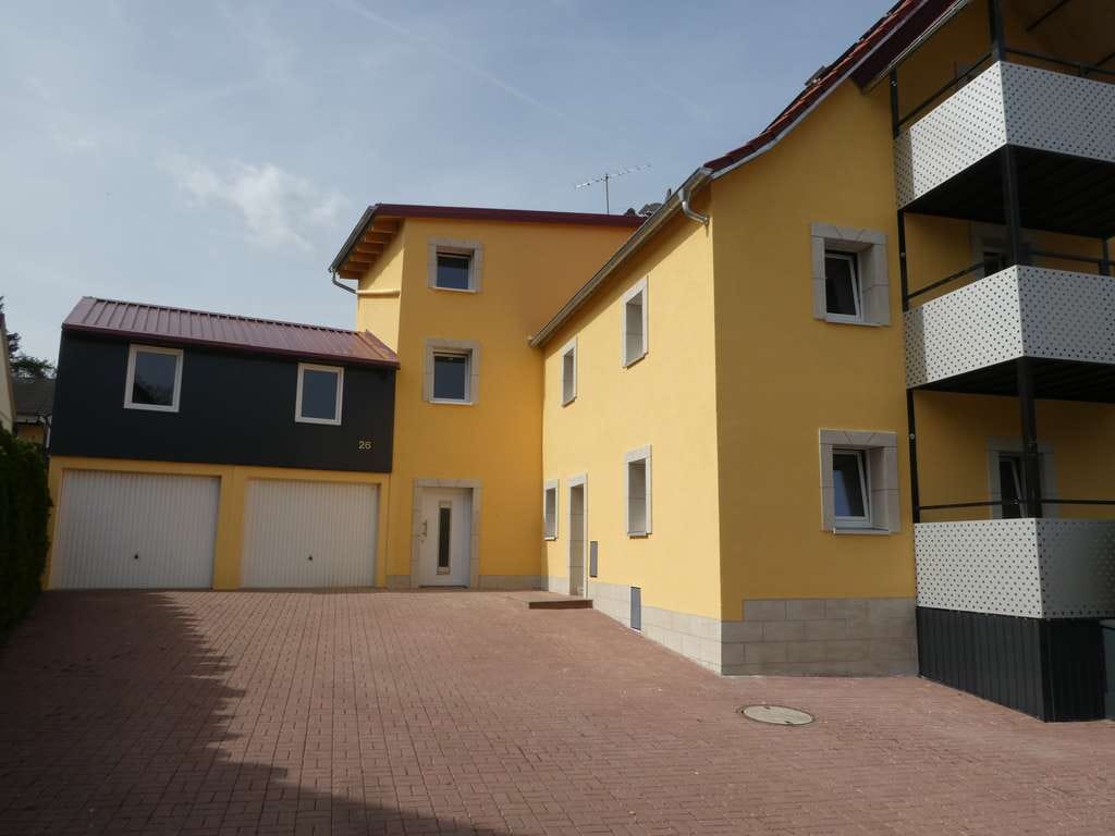 Immobilie in Eltmann - Wohnhaus mit Doppelgarage im Jahr 2024  neu voller Wärmeschutz  &  PV Anlage 15 kW - Bild 4