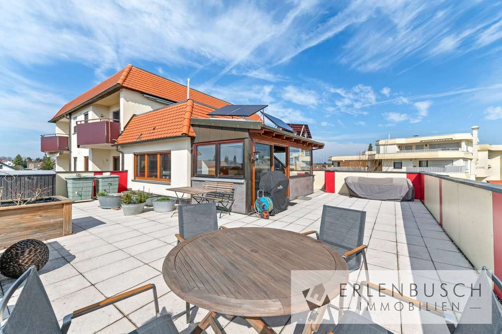 Immobilie in Welzheim - Wohnen mit besonderer Dachterrasse in Welzheim - sofort bezugsfrei - Bild 0