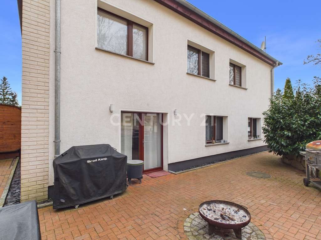 Immobilie in Fürstenberg/Havel - Viel Platz, viele Möglichkeiten: Einfamilienhaus mit Einliegerwohnung - Bild 1