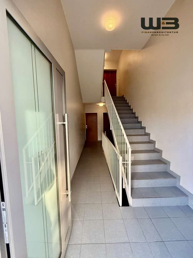 Immobilie in Diedorf - Kapitalanlage oder Zuhause: 3-Zi.-EG-Whg. mit Garten, Terrasse & Doppelgarage - Bild 1