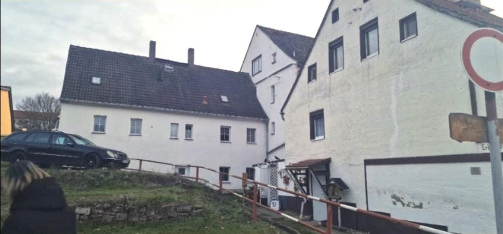 Immobilie in Wettin-Löbejün - Mehrfamilienhaus in Wettin-Löbejün (Rothenburg) - Bild 1