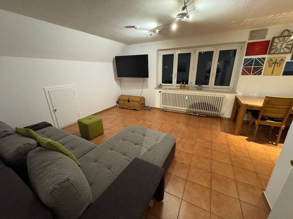 Immobilie in Lindau (Bodensee) - Hübsche Dachgeschosswohnung mit Ausbaumöglichkeiten - Bild 4