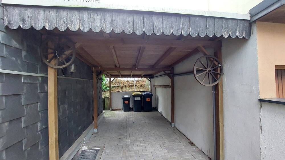 Immobilie in Remscheid - 5 Fam.- Haus in Remscheid - Süd mit Carport - Bild 1