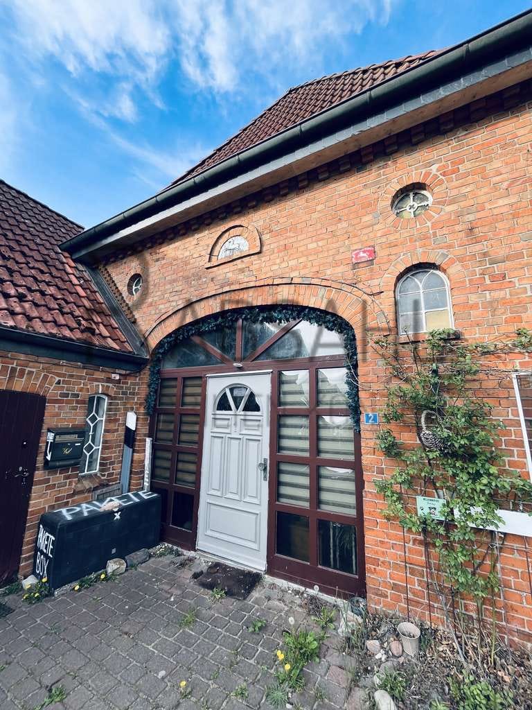 Immobilie in Bleckede - Liebevoll saniertes Fachwerkhaus in Alleinlage zwischen Elbe und Feldmark in Bleckede - Bild 1