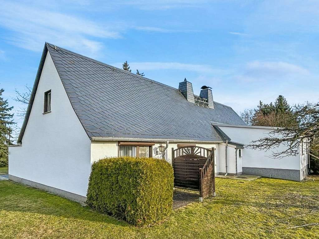 Immobilie in Kottmar - Charmantes Einfamilienhaus mit großem Grundstück und Entwicklungspotenzial in Kottmar - Bild 2