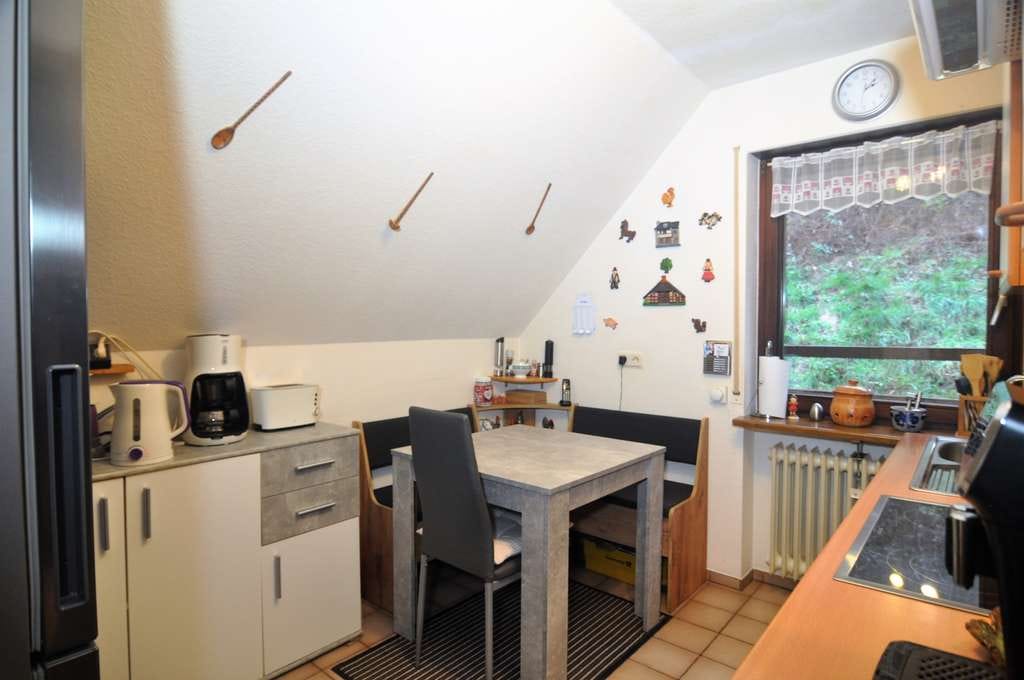 Immobilie in Schmitten - Neuer Preis!  Grundstück, 3 Gebäude, bis zu 5 WE, davon 3 vermietet - Bild 4