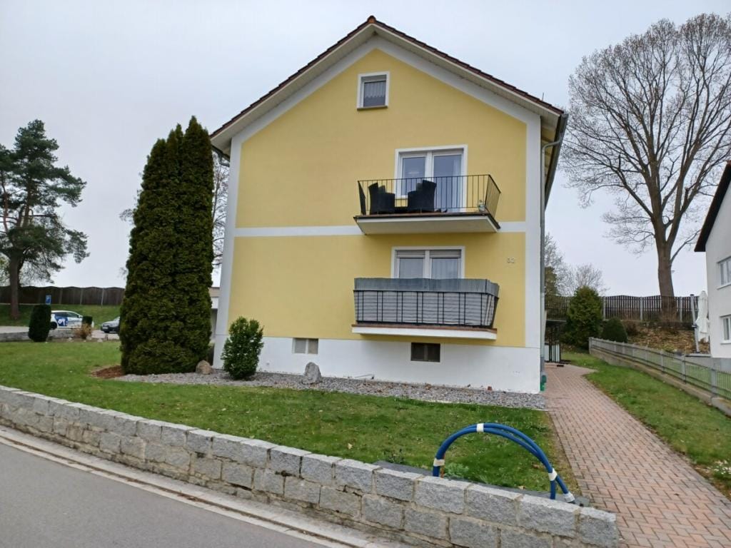 Immobilie in Wackersdorf - Mehrfamilienhaus in Wackersdorf - Bild 1