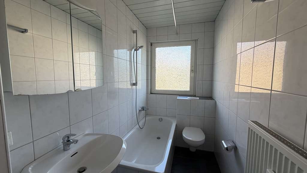 Immobilie in Hamm - Vermietetes Mehrfamilienhaus mit Potenzial in Hamm – 6 Einheiten, Garagen & Stellplätze - Bild 4