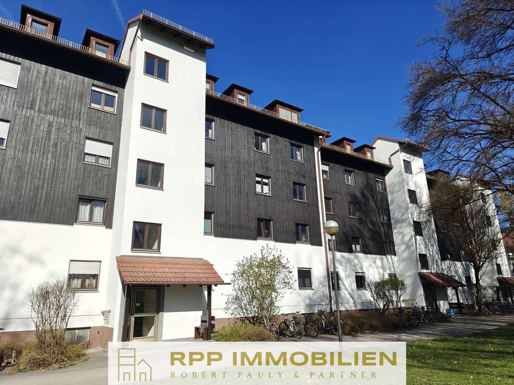 Immobilie in Oberschleißheim - Charmante 2,5-Zimmerwohnung mit Wohlfühlcharakter in grüner Lage von Oberschleißheim - Bild 1