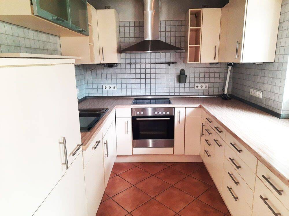 Immobilie in Wiesenbach - WIESENBACH – gepflegte 2,5-Zi-Eigentumswohnung mit Terrasse - Bild 0