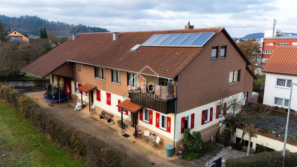 Immobilie in Gaildorf - Großzügiges Wohnobjekt mit Potenzial für vielfältige Nutzungskonzepte - Bild 0