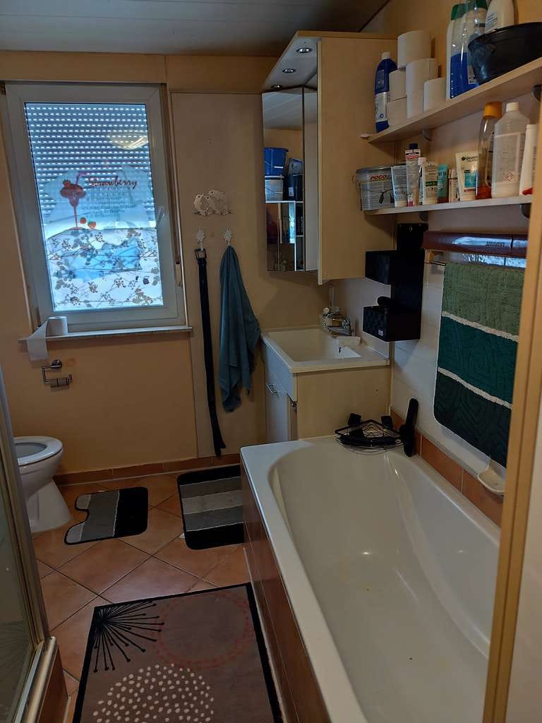 Immobilie in Gingen an der Fils - Gut geschnittene 4 Zimmerwohnung - Bild 2