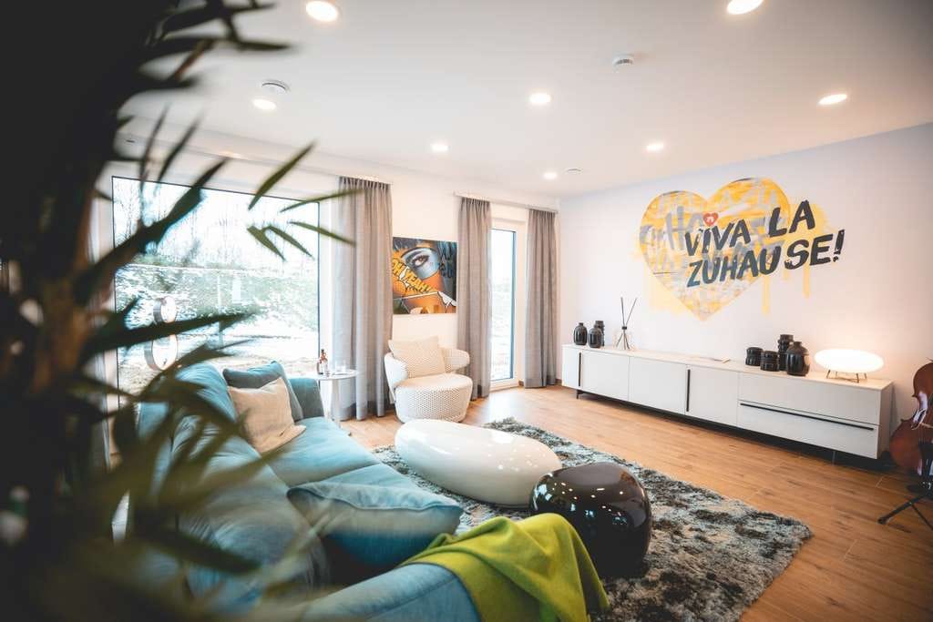 Immobilie in Niemegk - Sicher und Planbar auf allen Ebenen in Niemegk: 154 m², 4-5 Zimmer, inklusive Küche, gerader Treppe  - Bild 1