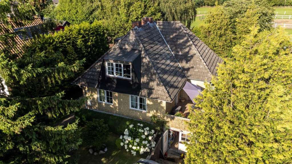 Immobilie in Itzstedt - Ländliche Ruhe trifft Raum zum Entfalten – Einfamilienhaus in Oering - Bild 0