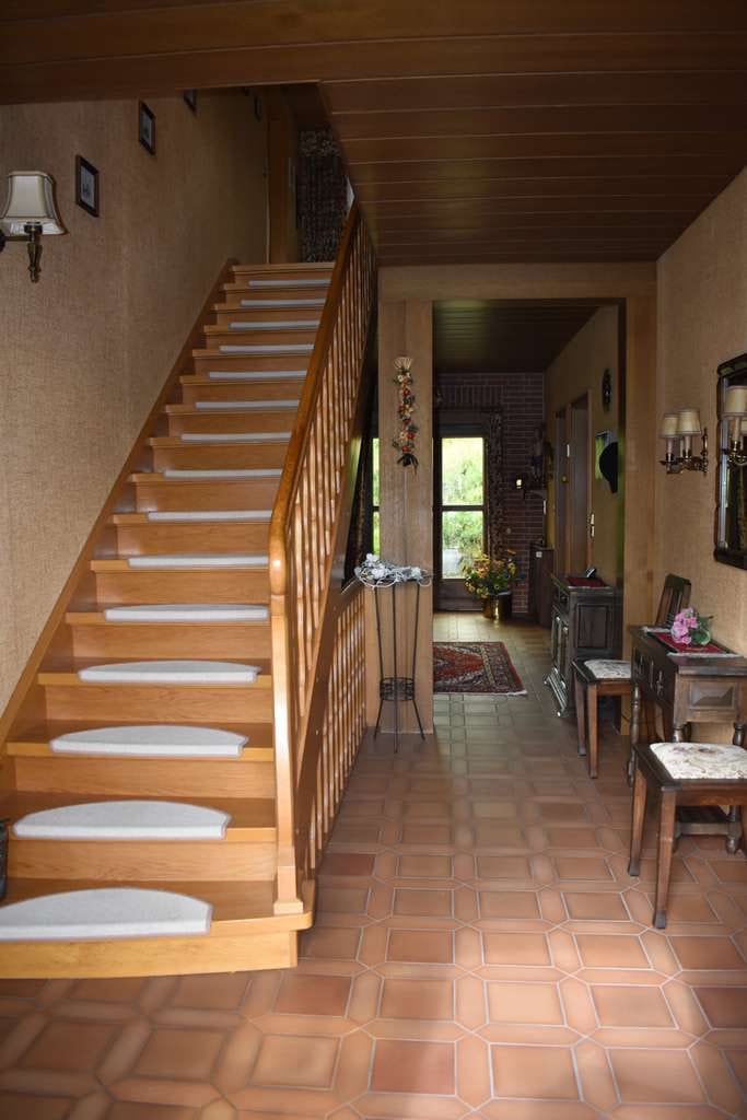 Immobilie in Moringen - Repräsentatives Landhaus mit 1,2ha Weidefläche und Scheune - Bild 5