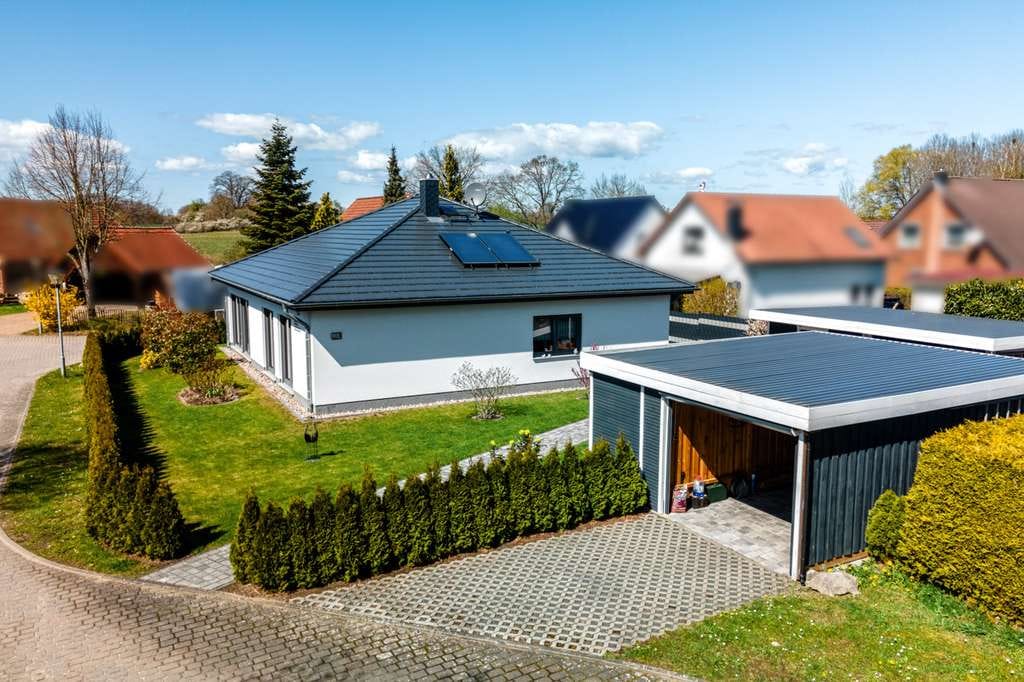 Immobilie in Möllenhagen - Traumzustand, perfekter Altersruhesitz - Bild 1