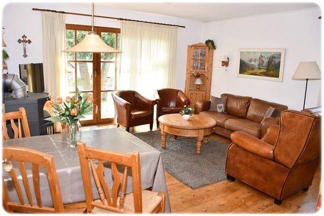 Immobilie in Frankenau - Gepflegtes Ferienhaus mit Privatsphäre und Naturgenuss! - Bild 4