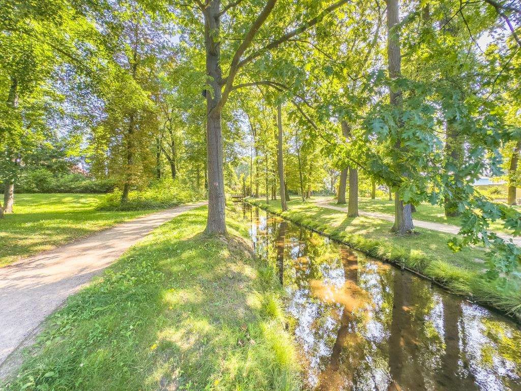 Immobilie in Treuenbrietzen - STILVOLLES UND EINZIGARTIGES MIETHAUS – CA. 5,3 % IST-RENDITE / FAKTOR 18,9 - AUF GROßEM GRUNDSTÜCK - Bild 2
