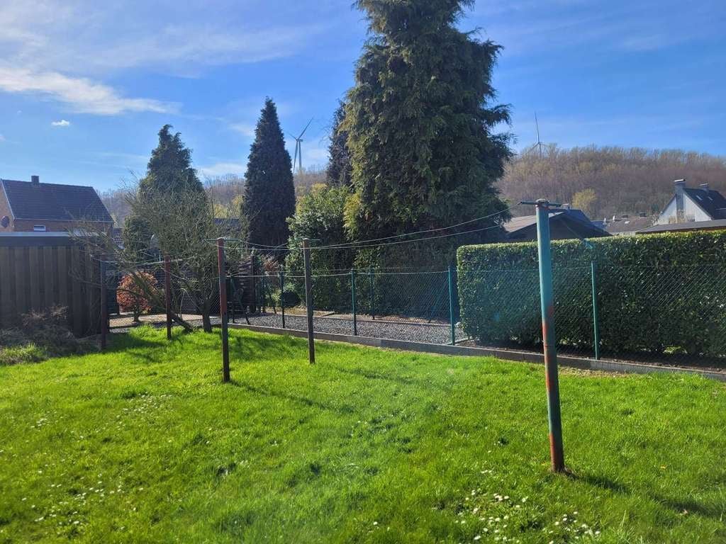 Immobilie in Grevenbroich - Seltene Gelegenheit mit hohen Steuervorteilen - Rohdiamant mit Ausbaugenehmigung & großem Garten - Bild 4