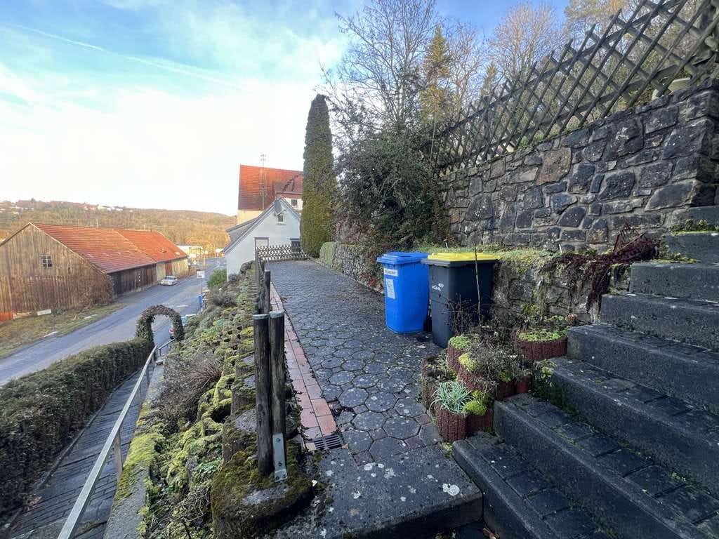 Immobilie in Grünsfeld - Freistehendes Einfamilienhaus in Grünsfeld - Bild 3